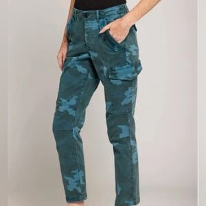 Current/Elliott Storm Camo Pants NWT